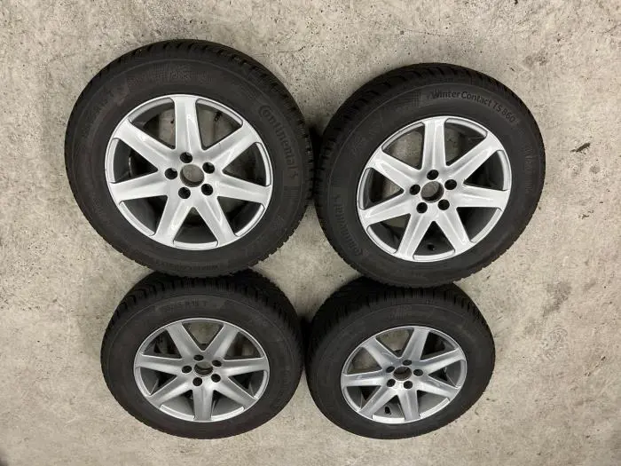 Velgen set + winterbanden Volkswagen Golf