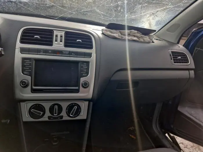 Système navigation Volkswagen Polo 14-