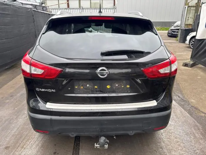 Hayon Nissan Qashqai+2