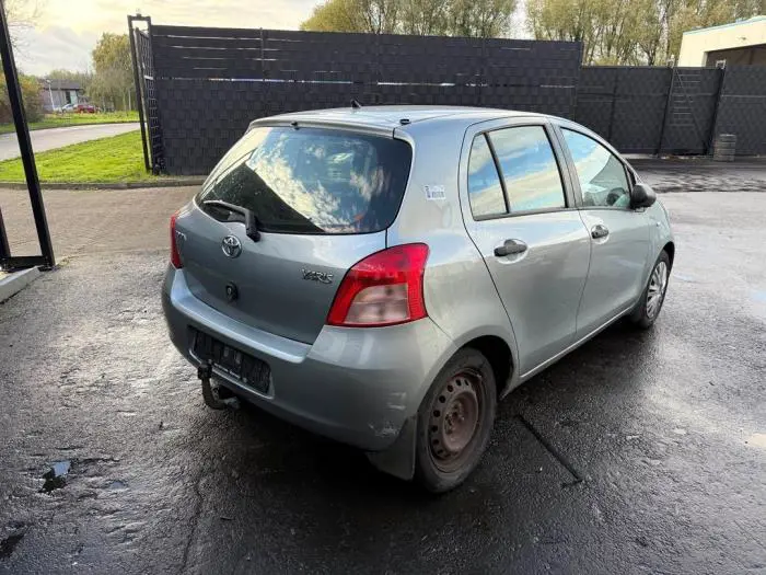 Feu arrière droit Toyota Yaris