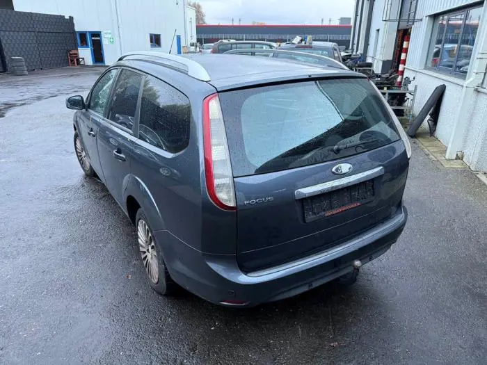 Feu arrière gauche Ford Focus