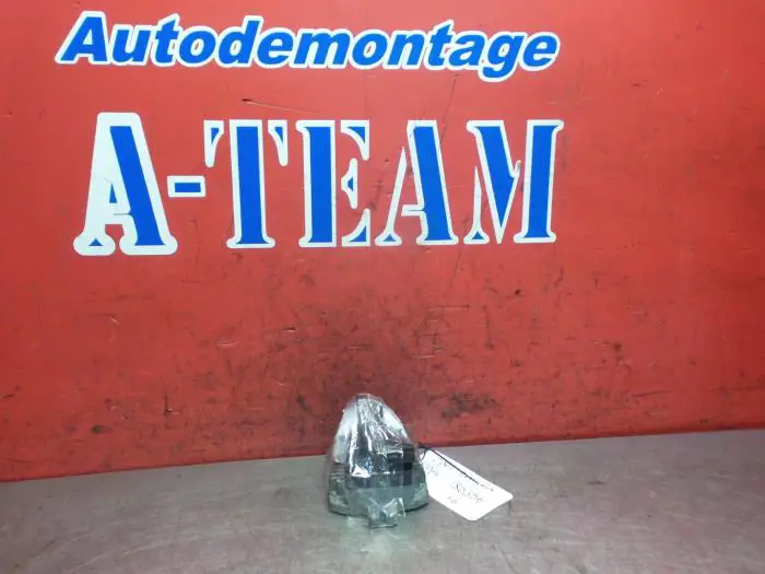 Ordinateur gestion moteur Opel Zafira